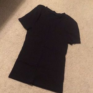Black tshirt ribbed